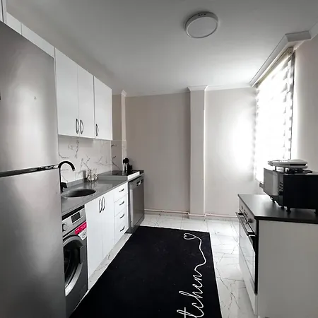 Luxurious With Sea View In Karakoey 4br, 2ba Estambul