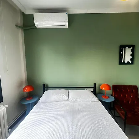 Luxurious With Sea View In Karakoey 4br, 2ba Apartment *