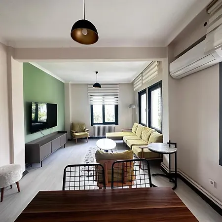 Wonder Karakoey 4- Ultra Luxury , 4br, 2ba Sea View * 伊斯坦布尔